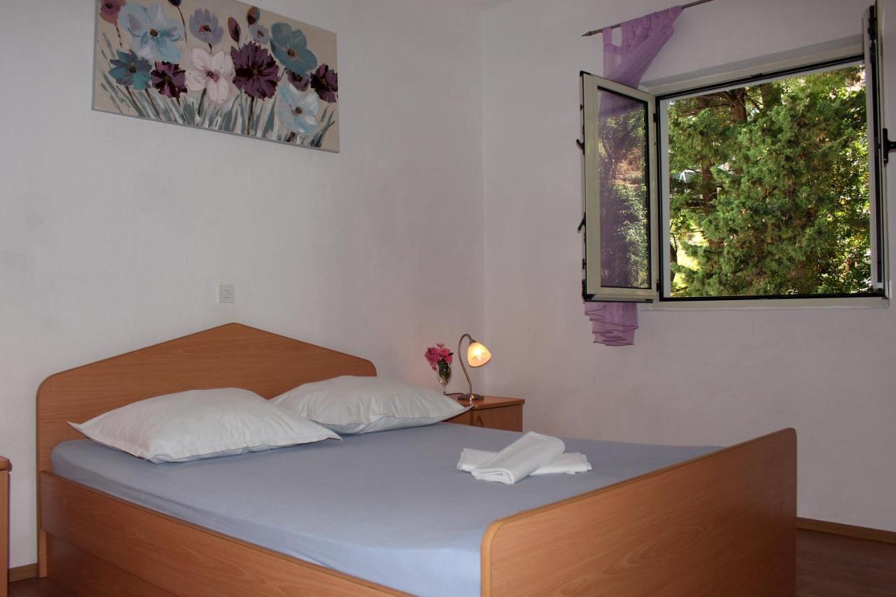 Zorana Apartment Mimice Exterior photo