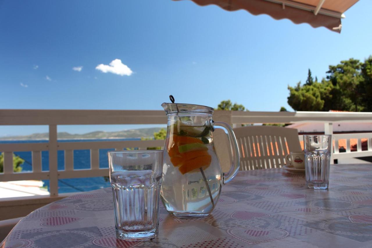 Zorana Apartment Mimice Exterior photo