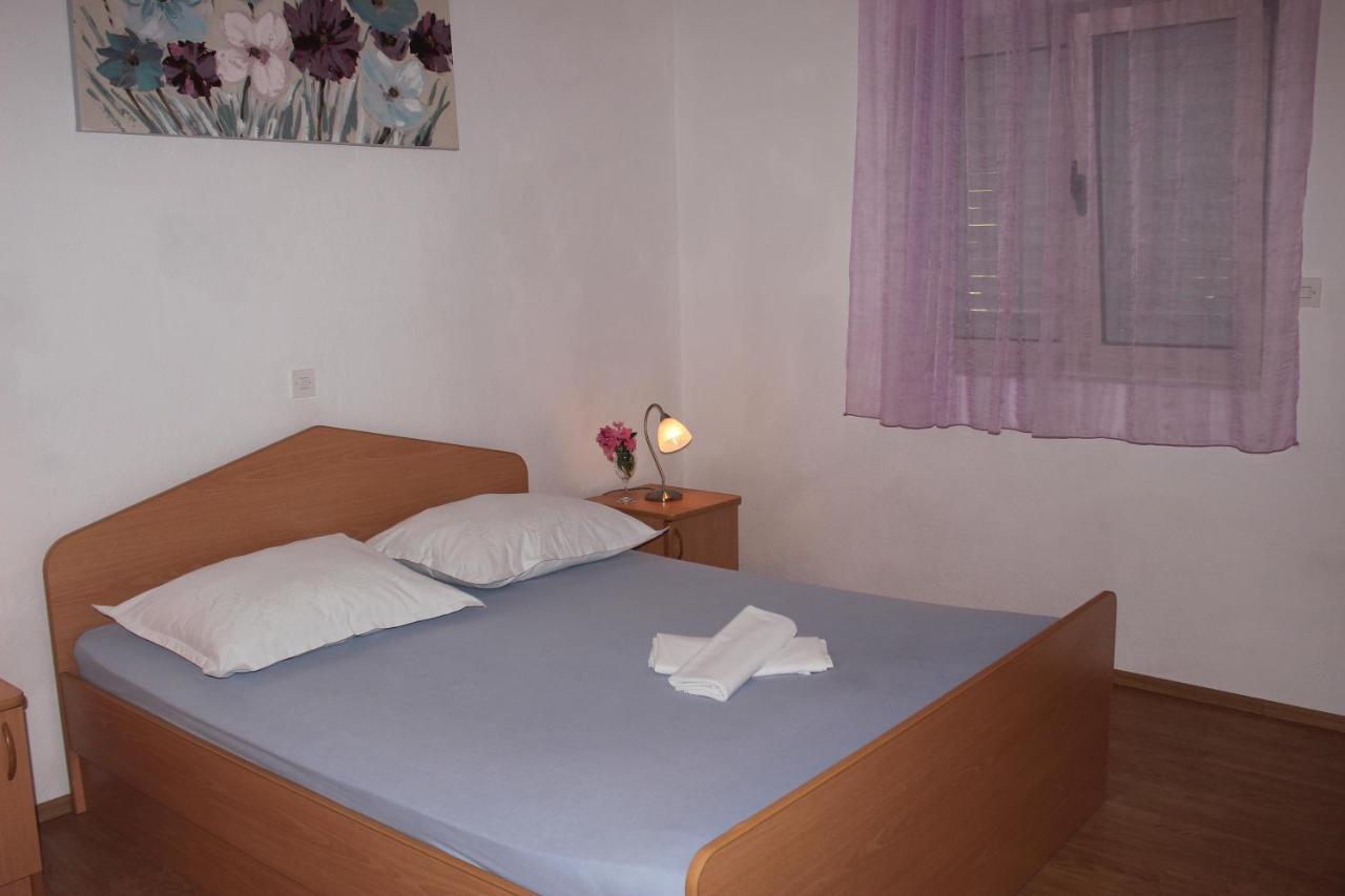 Zorana Apartment Mimice Exterior photo